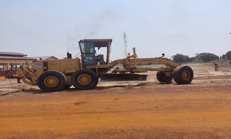 Gravelling and Reshaping of Sege Township Roads
