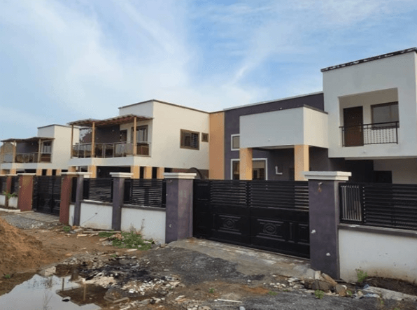 Construction of 37No. Housing Units (Legacy Court)