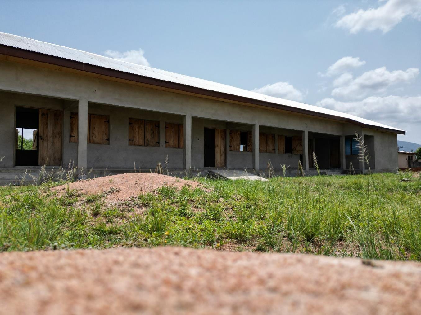 1No. 3-Unit Classroom with Ancillary Facilities and Furniture at Sadzikope