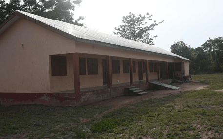 1No. 3-Unit Classroom Block with Ancillary Facilities at Ve Koloenu