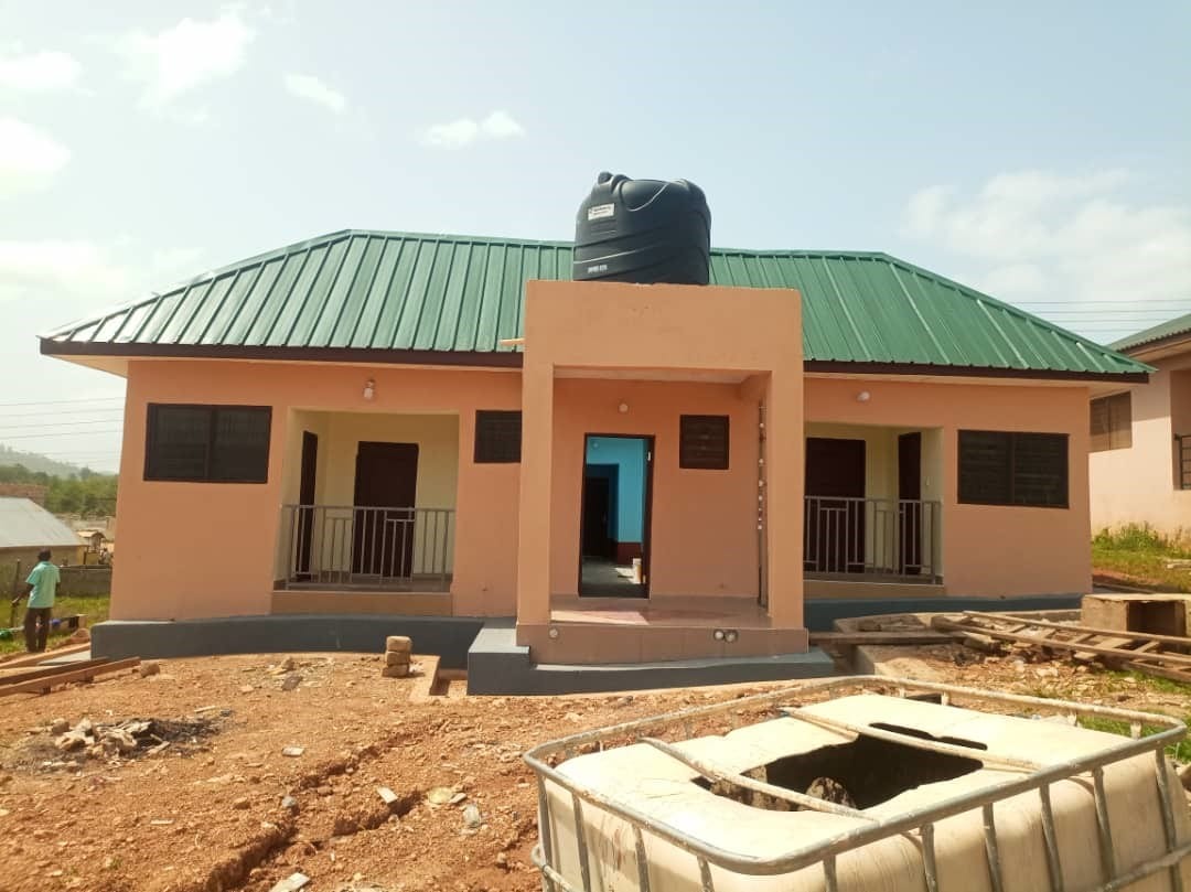Construction of 1No. 4-Unit Single Room Self-Contained Teachers' Quarters at Tetrem