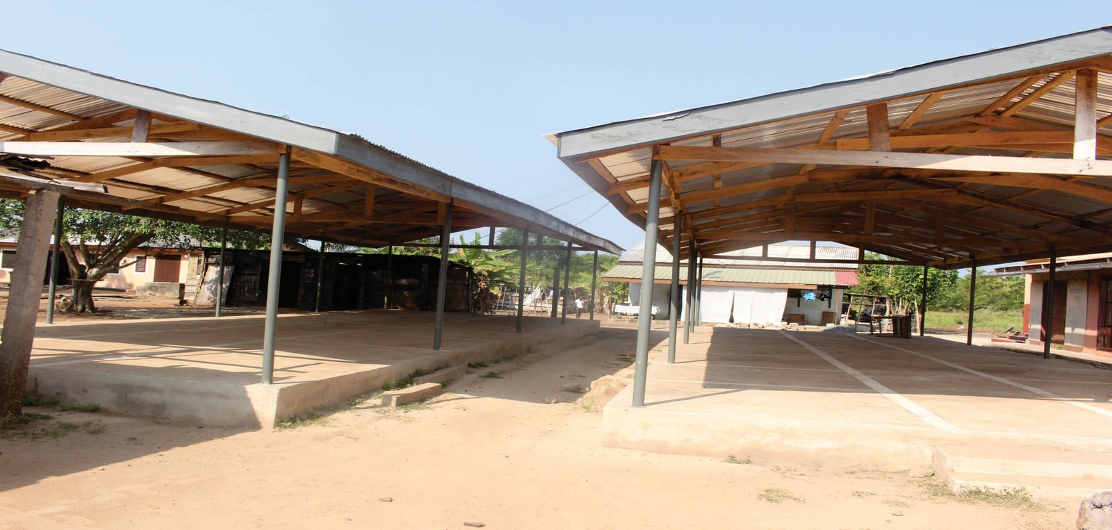 Construction of 2No. 16 units market sheds at Woe Market