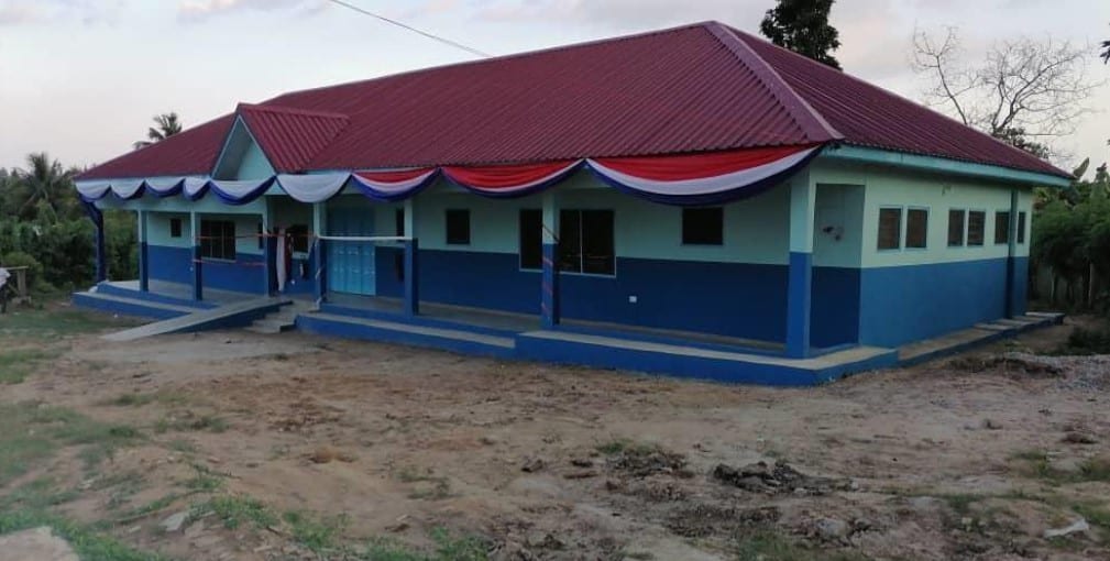 1No. 40 Bed Male and Female Ward at Akroso Clinic