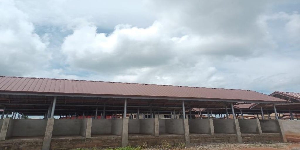 365No. Market Stalls at Akroso