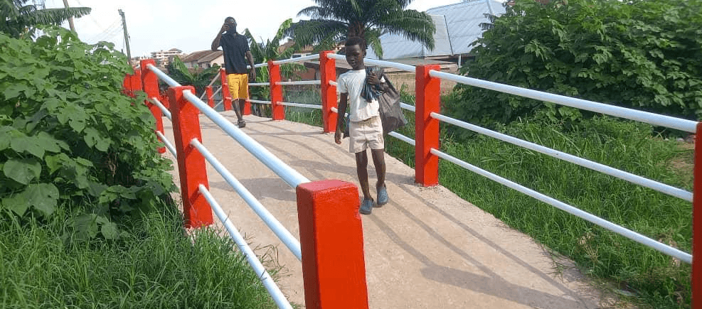 Construction of 1No. Footbridge at Ahinsan Estate