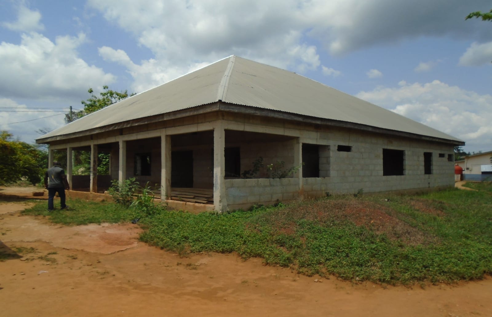 Construction of Male and Female Ward at Fawohoyeden
