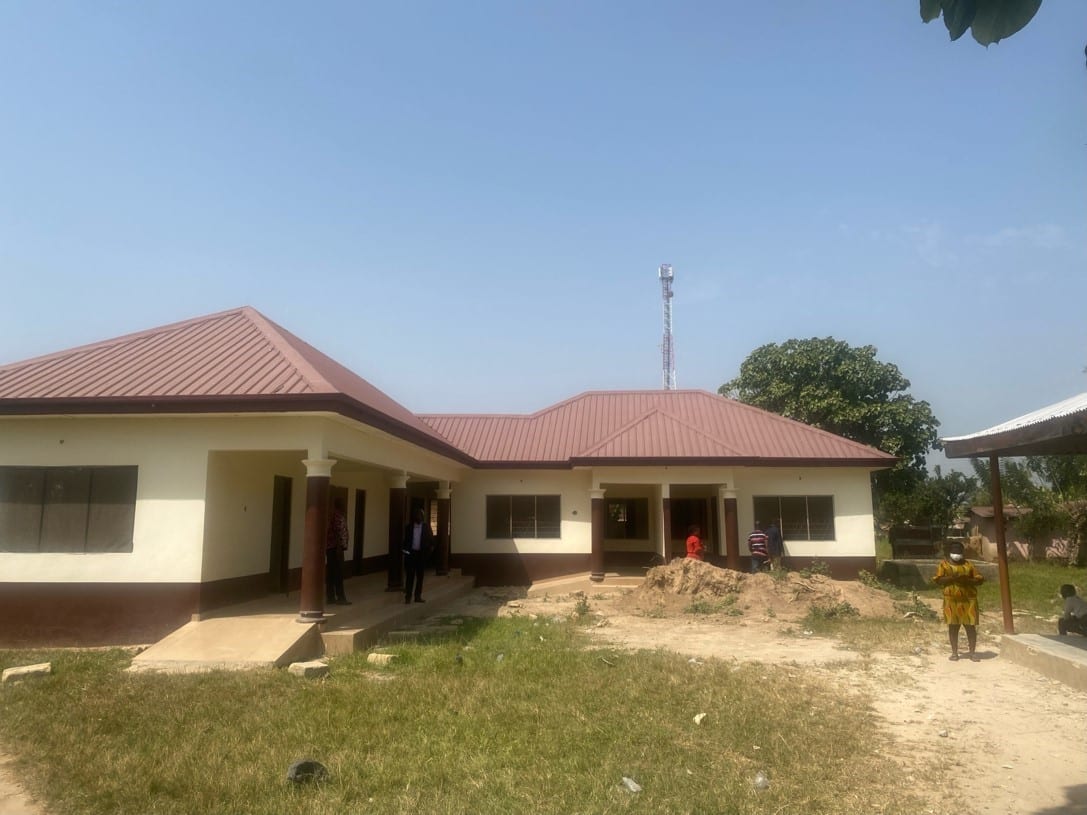 Construction of 1No. Teachers' Quarters at Sanfo Aduam
