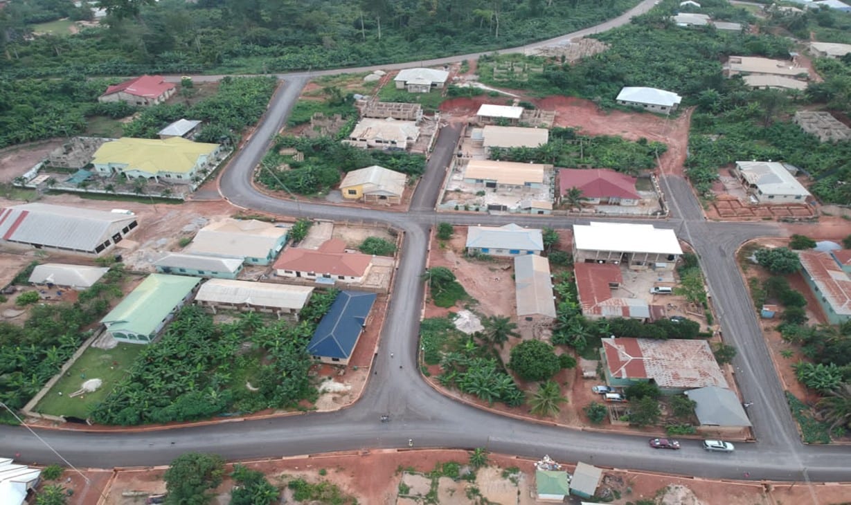 Reshaping 14Km of Selected Feeder Roads