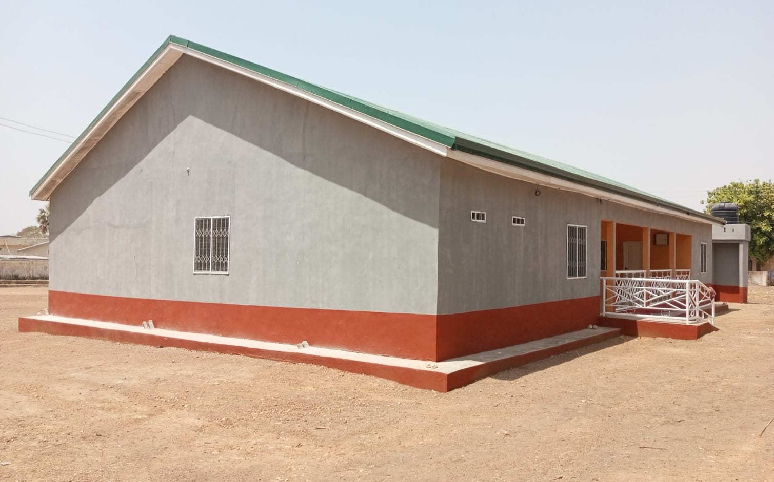 Construction and furnishing of District Court at Zuarungu