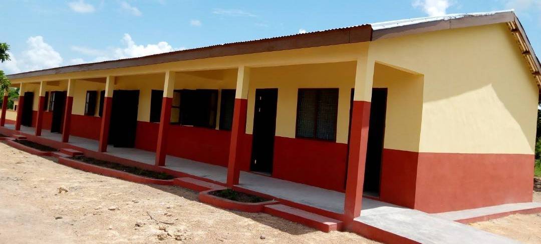 Construction of 1no. 3-unit classroom block at Kenkelee