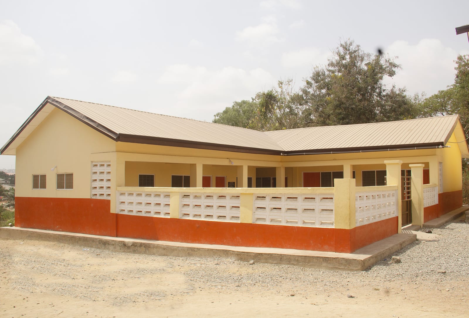 Construction of 1 No. 2 Unit KG Classroom Block at Pokuase-Abensu