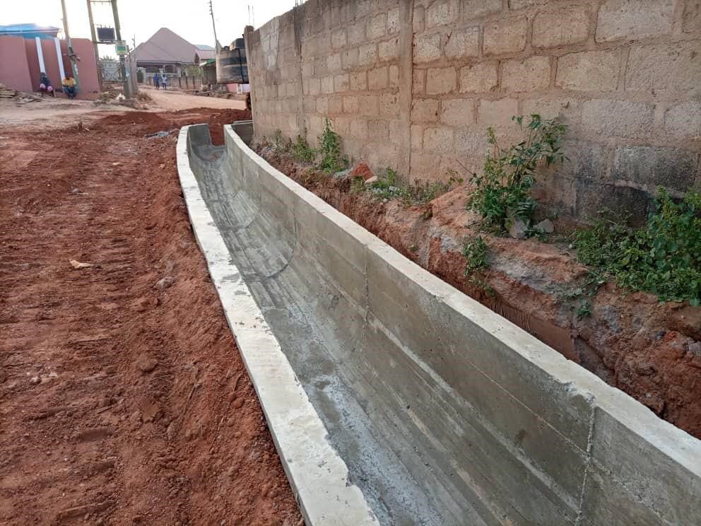 Construction of 0.9 U-Drain at New Bortianor