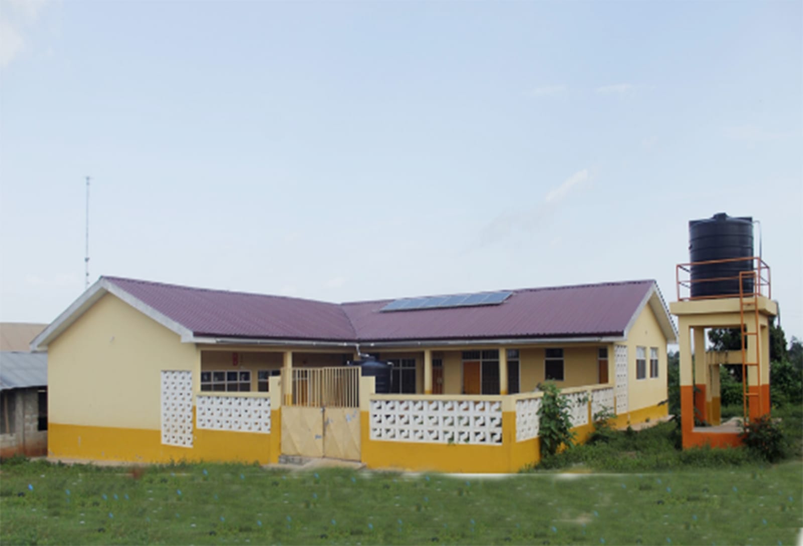 Construction of 1 No. Kindergarten Block With Ancillary Facilities and Solar Panel at Gomoa Abamkwanmu