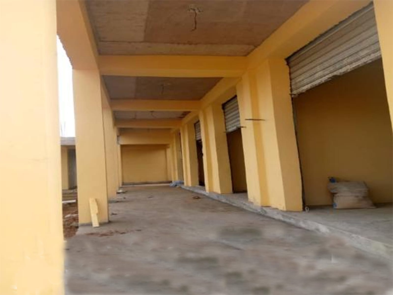 Construction of 1 No. 28-Unit Lockable Market Stores (Phase 1) at Gomoa Aboso