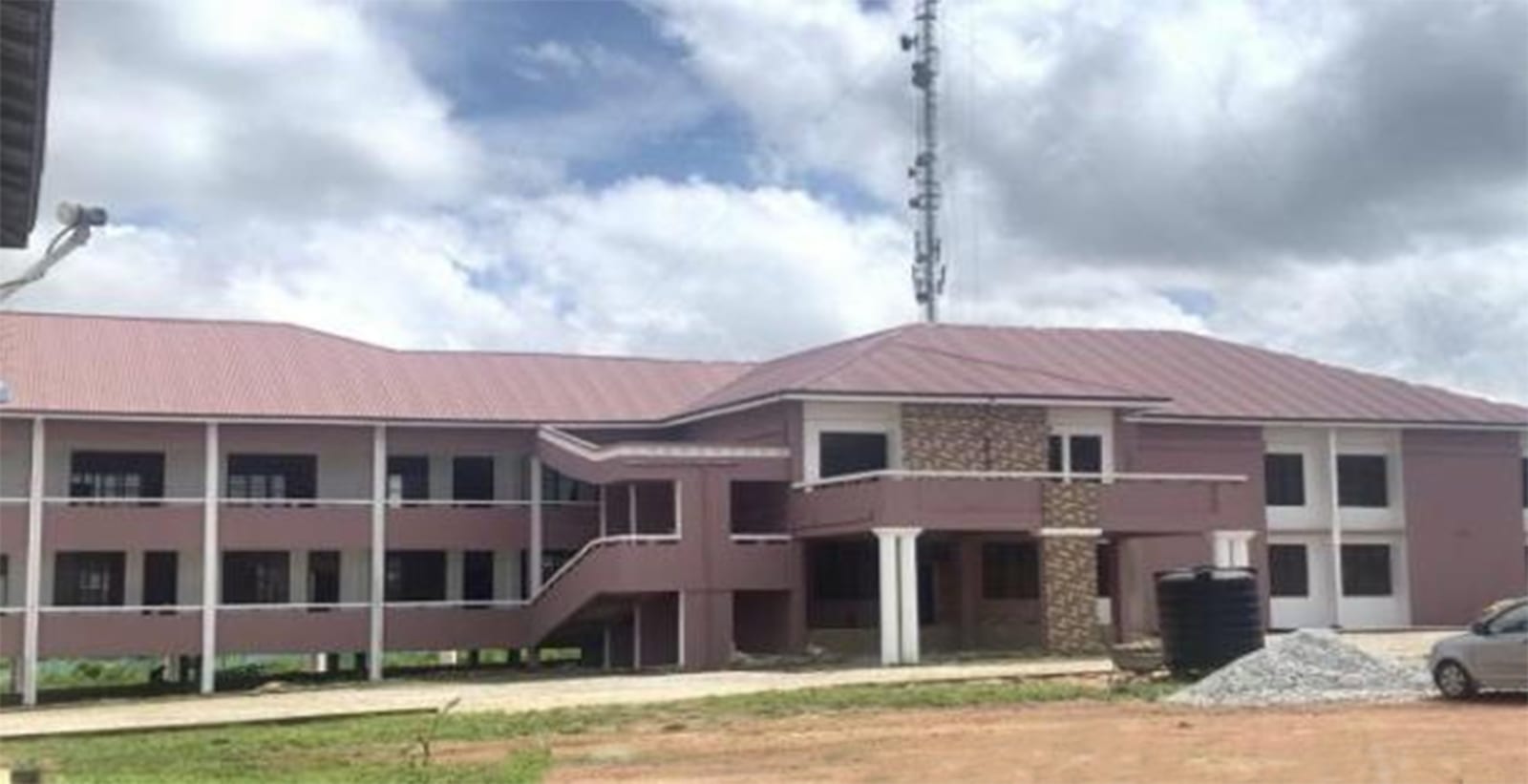 Construction of District Assembly Office Complex at Gomoa Afransi
