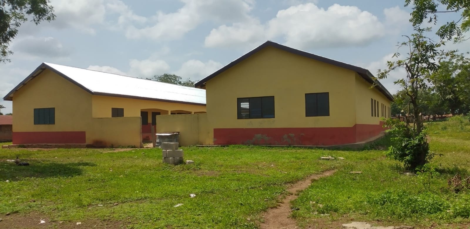 Construction of 6-Unit Classroom Block with Office and store at Ampenkro