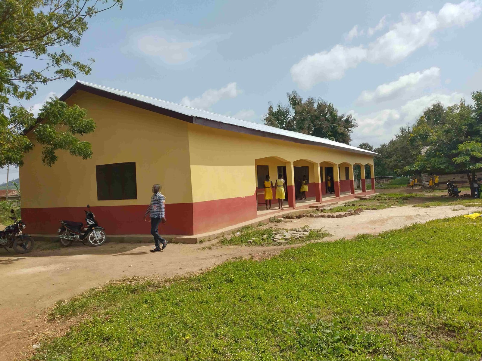 3-Unit Classroom Block with Ancillary Facilities at Dwenem Methodist