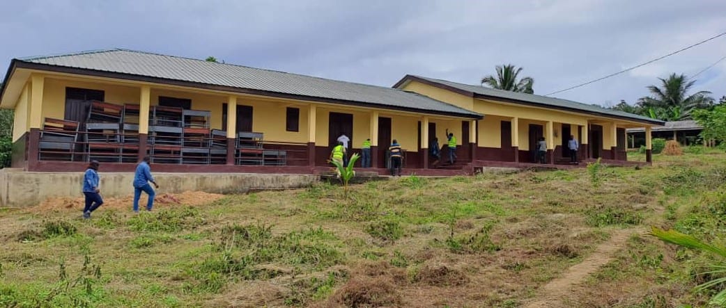 Construction of 3-Unit classroom block with 6 seater toilet facility at Ellenda Wharf