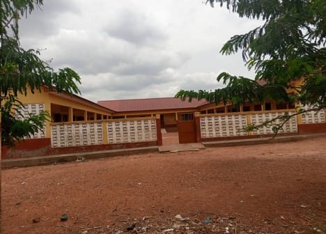 Basic School Project at Kpalong