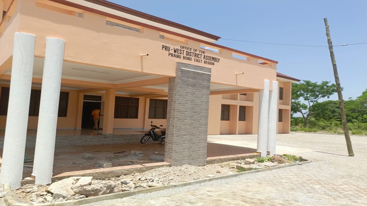 Construction of one storey Administration block for District Assembly at Prang