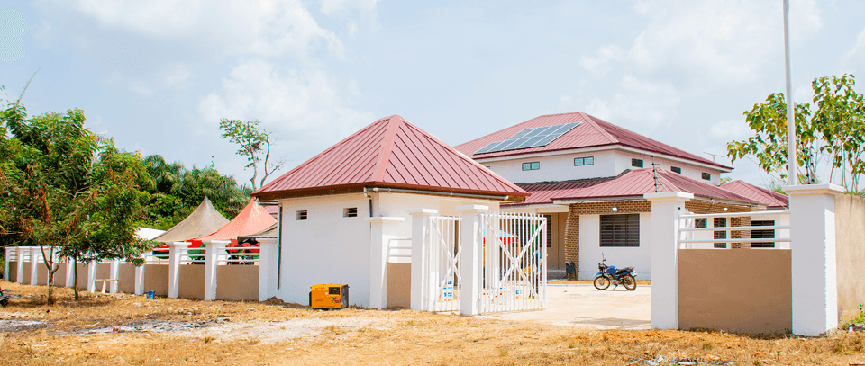 Construction of District Court at Akontombra