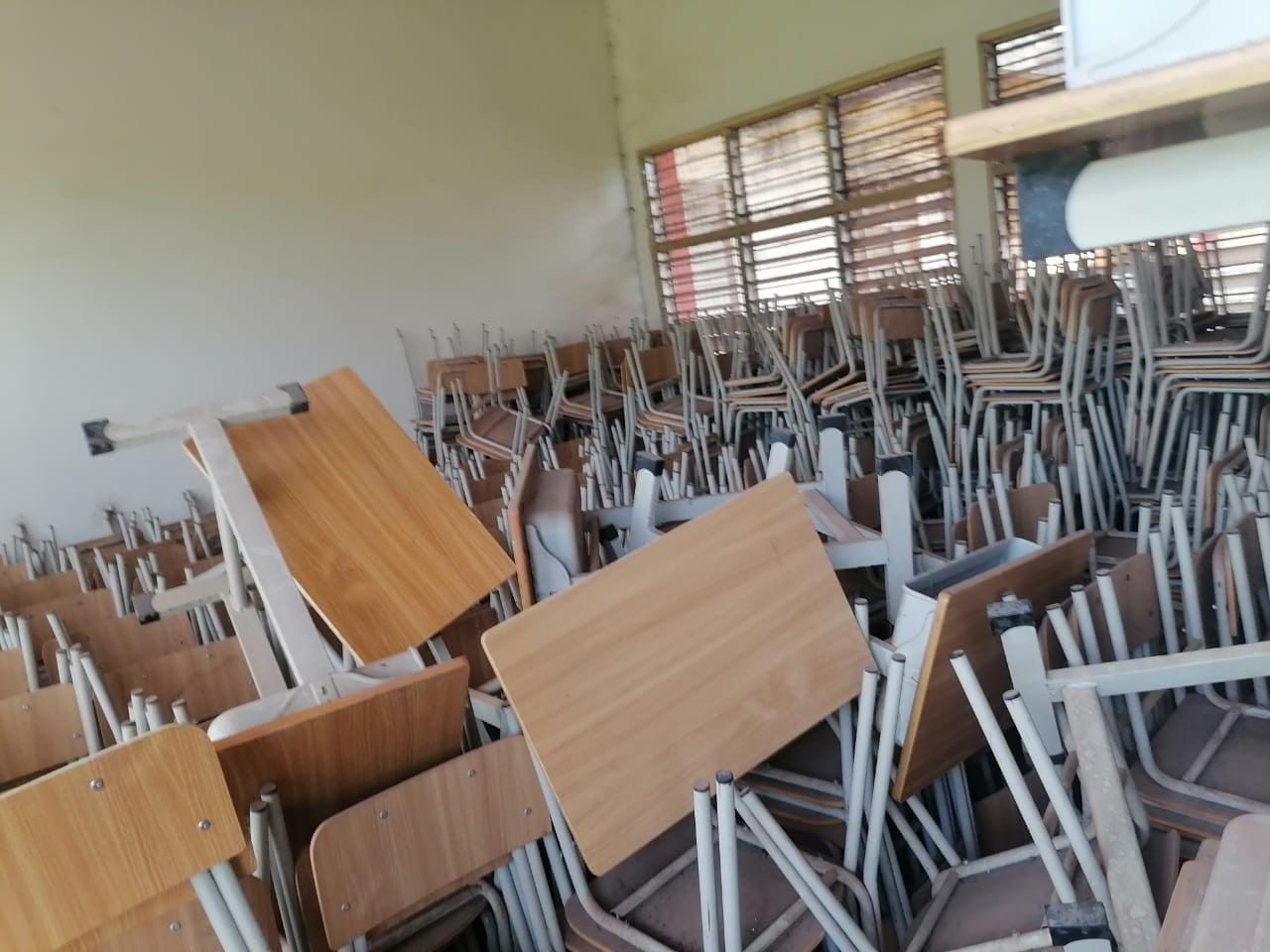 Supply and Delivery of Mono Desks to Drobonso Community SHS