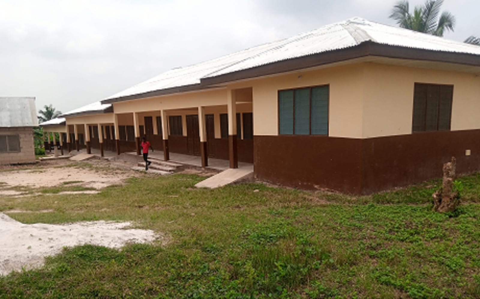 Construction of 6-Unit Classroom Block at Feyiase