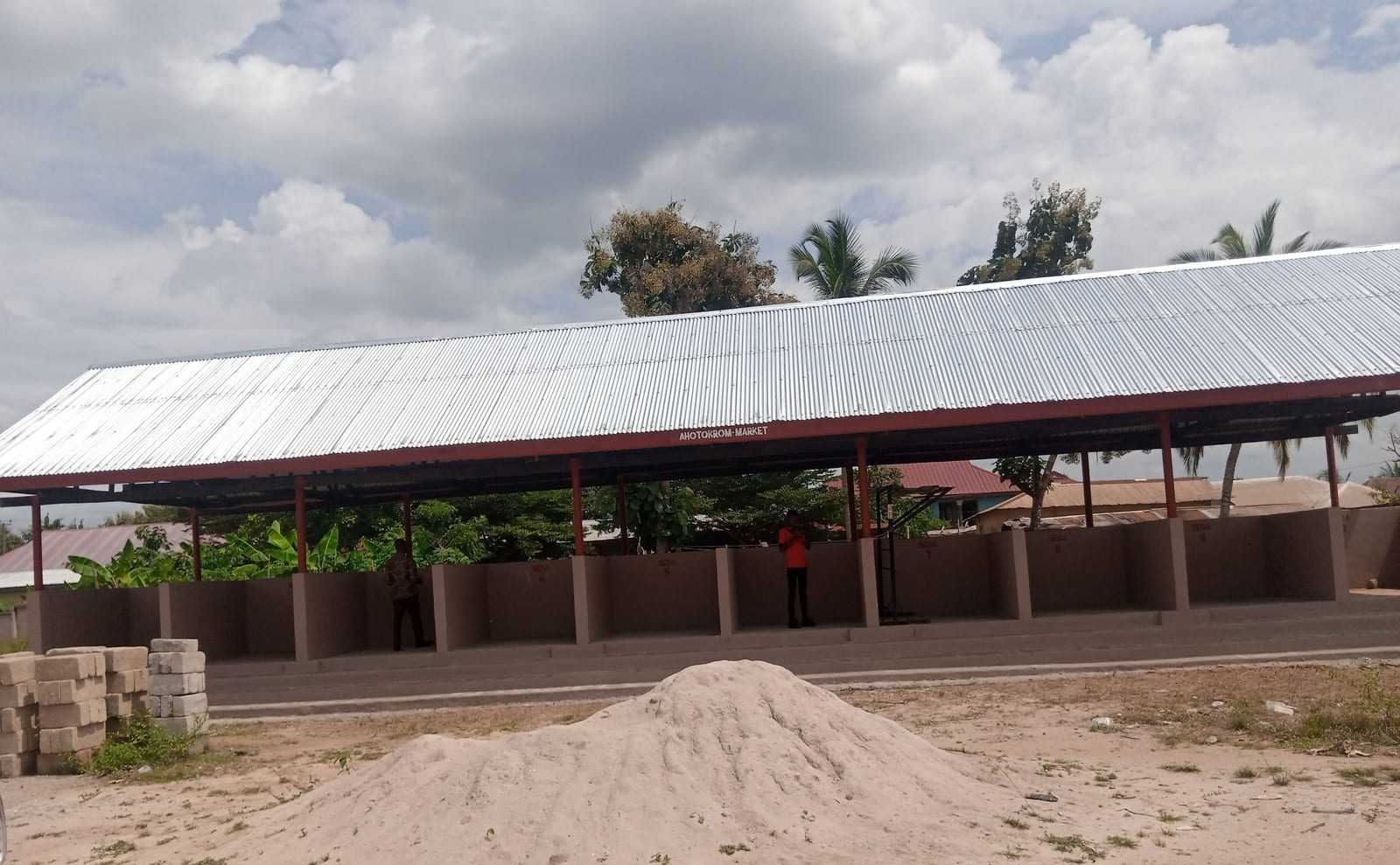 Construction of 20-Unit Market Shed at Ahotokrom Effiduase