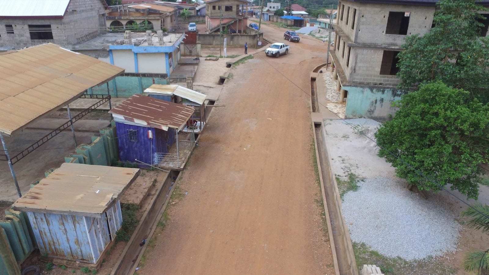 Construction of (13km) U-drain at Abusuakruwa