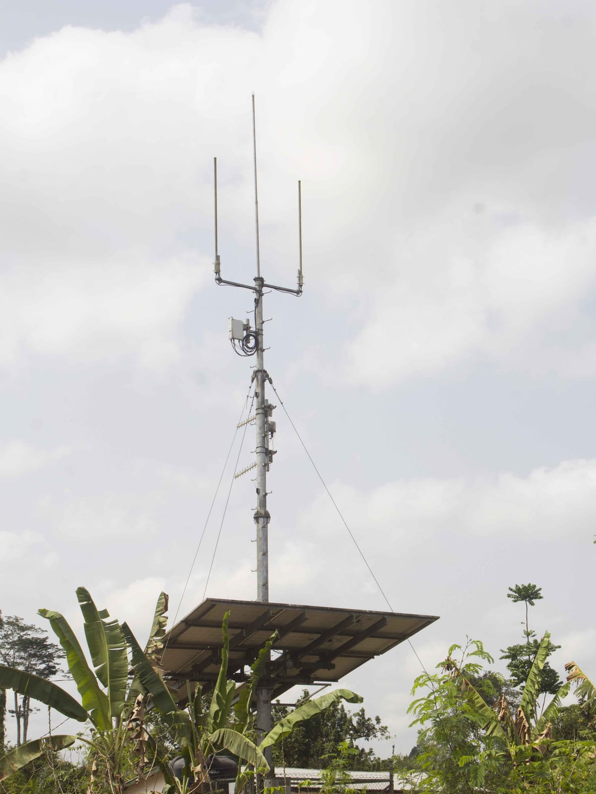 Ghana Rural Telephony and Digital Inclusion Project at Tweapease