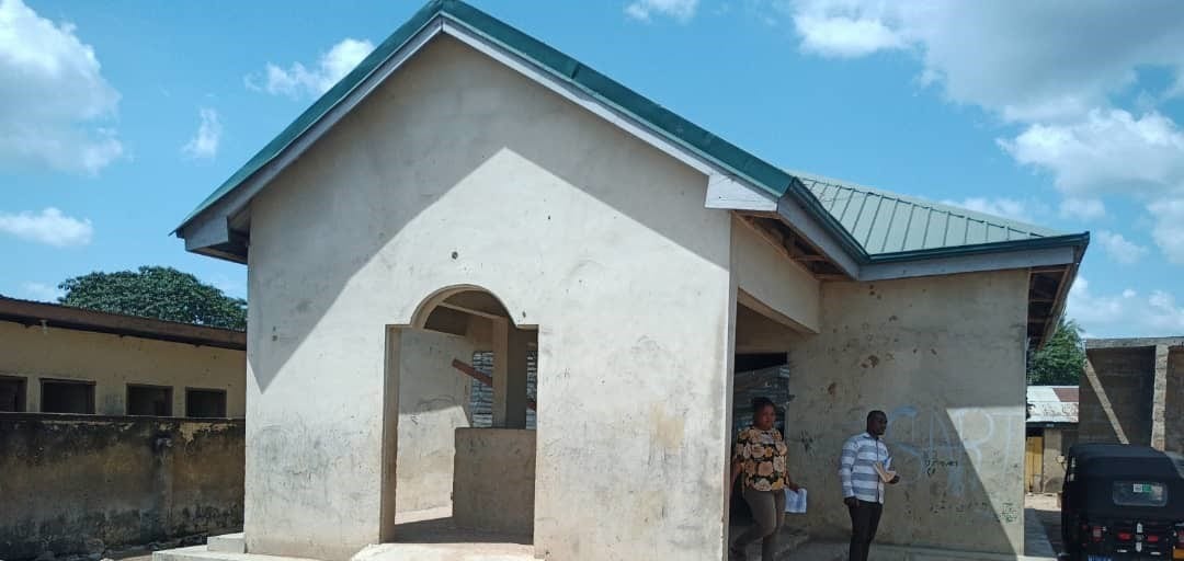 12-Seater Water Closet Toilets at Tagrayiri