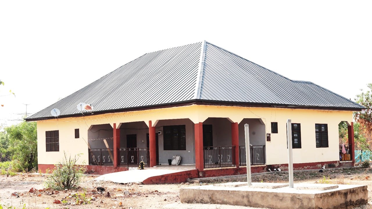 Construction and Furnishing of 3 Bedroom Doctors Quarters at Subinso No.2